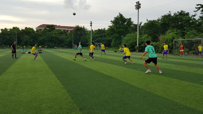 Tình huống thi đấu kịch tính của 2 CLB.