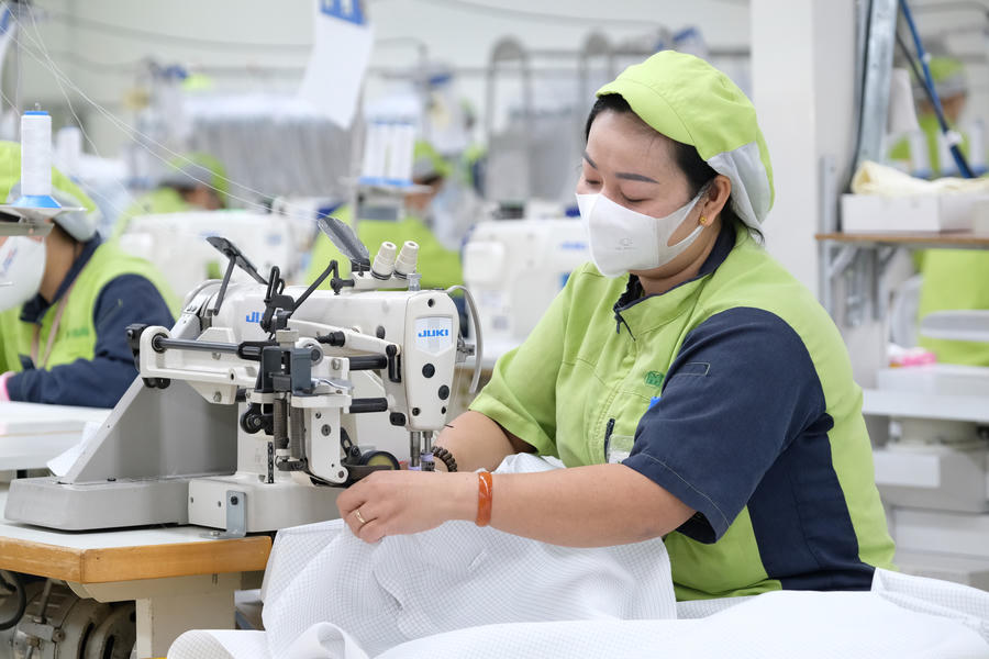Theo báo cáo của các địa phương, dịp Tết Dương lịch, mức thưởng Tết bình quân ở các doanh nghiệp giảm 14% so với năm 2021.