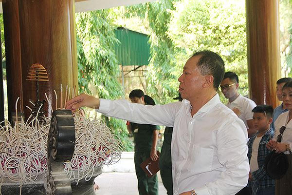 Anh59.