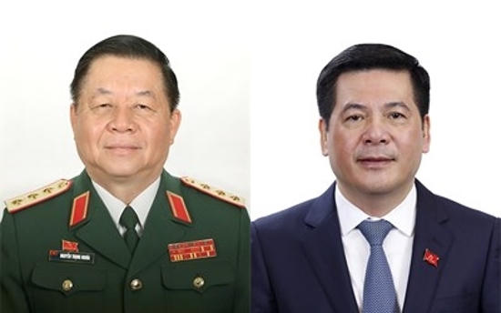 Hai đồng chí Nguyễn Trọng Nghĩa, Nguyễn Hồng Diên được cử tri Ban Tuyên giáo Trung ương giới thiệu ứng cử đại biểu Quốc hội khóa XV. Ảnh: tuyengiao.vn