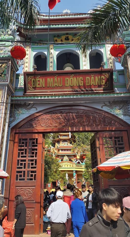 Đồng Đăng còn có tên “Đồng Đăng linh tự”, là nơi thờ Phật và Mẫu Thượng ngàn. (ảnh: Minh Long