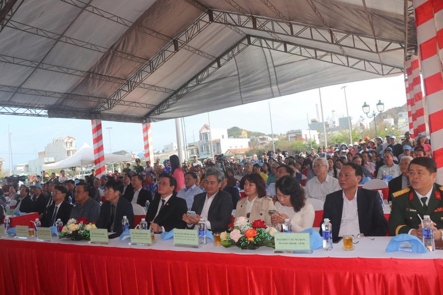 Các đại biểu tham dự buổi Lễ