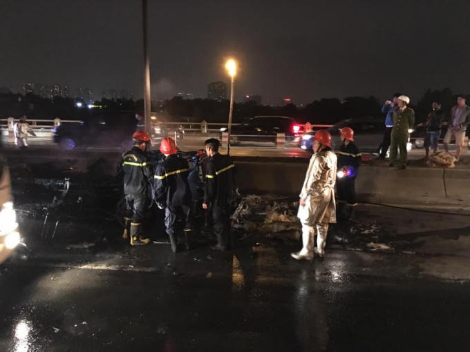 Lực lượng chức năng nhanh chóng có mặt ở hiện trường.