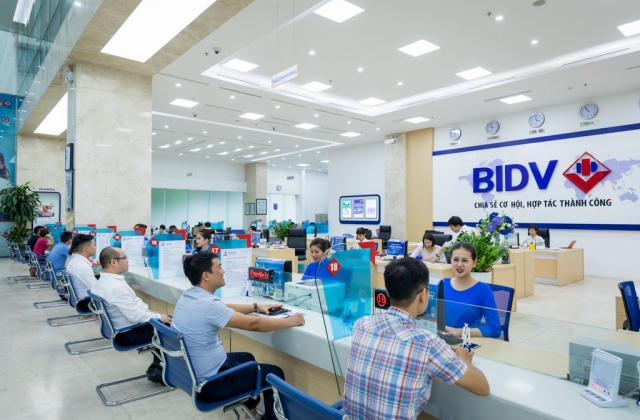 Một ngân hàng ở Bắc Giang thực hiện 5 triệu giao dịch, doanh số 80.000 tỷ đồng qua phương thức thanh toán không dùng tiền mặt
