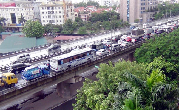 Chỉ cần một sự cố nhỏ là cả tuyến đường có thể bị ùn tắc nghiêm trọng.