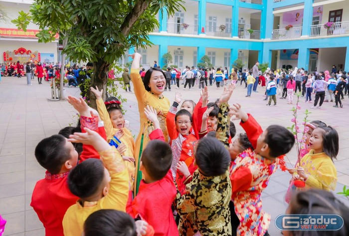 gdvn-hoc-sinh-quay-tro-lai-truong-sau-tet-3-2094