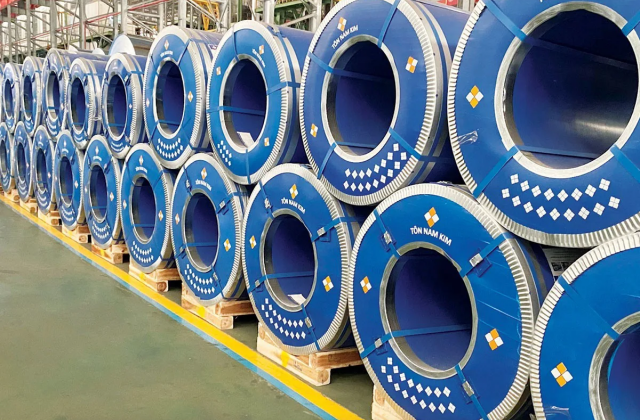Một doanh nghiệp ngành thép báo lỗ 3 quý liên tiếp