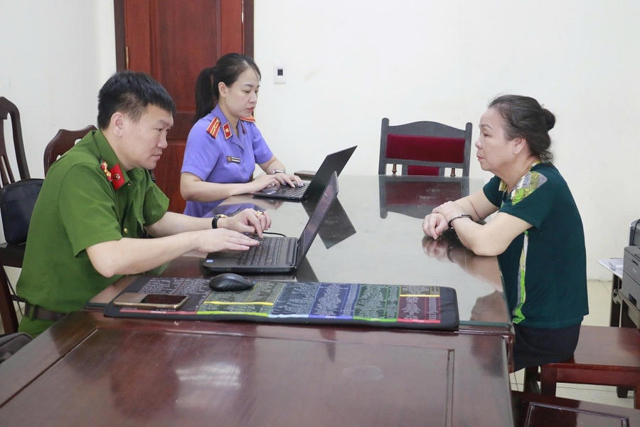 Đối tượng cầm đầu Phạm Thị Sáng - Ảnh Công an Nghệ An.