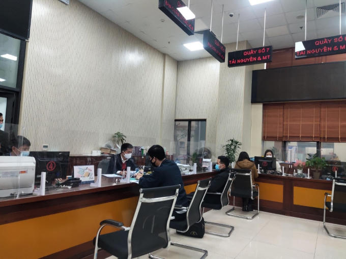 xác định Đề án “5 tại chỗ” là nhiệm vụ trọng tâm có tính đột phá trong cải cách TTHC, Sở TT&TT chủ động đổi mới phương thức lãnh đạo, chỉ đạo cải cách thể chế, rà soát, đánh giá và thực hiện các quy định về đơn giản hóa, công khai TTHC theo tinh thần chỉ đạo của Chính phủ, Bộ TT&TT và UBND tỉnh.