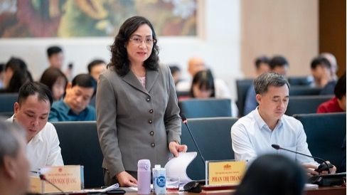 Thứ trưởng Bộ Công Thương Phan Thị Thắng (Ảnh: quochoi.vn).
