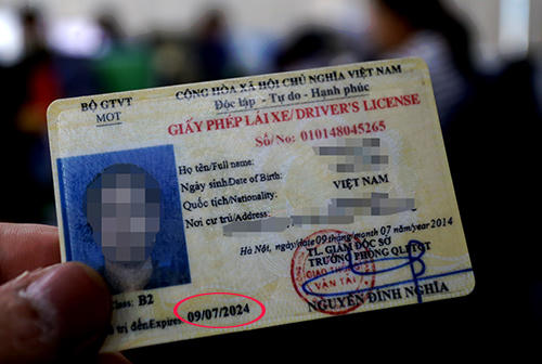 Việc rút ngắn thời hạn bằng lái được cho sẽ gây tốn kém, phiền hà cho người dân.