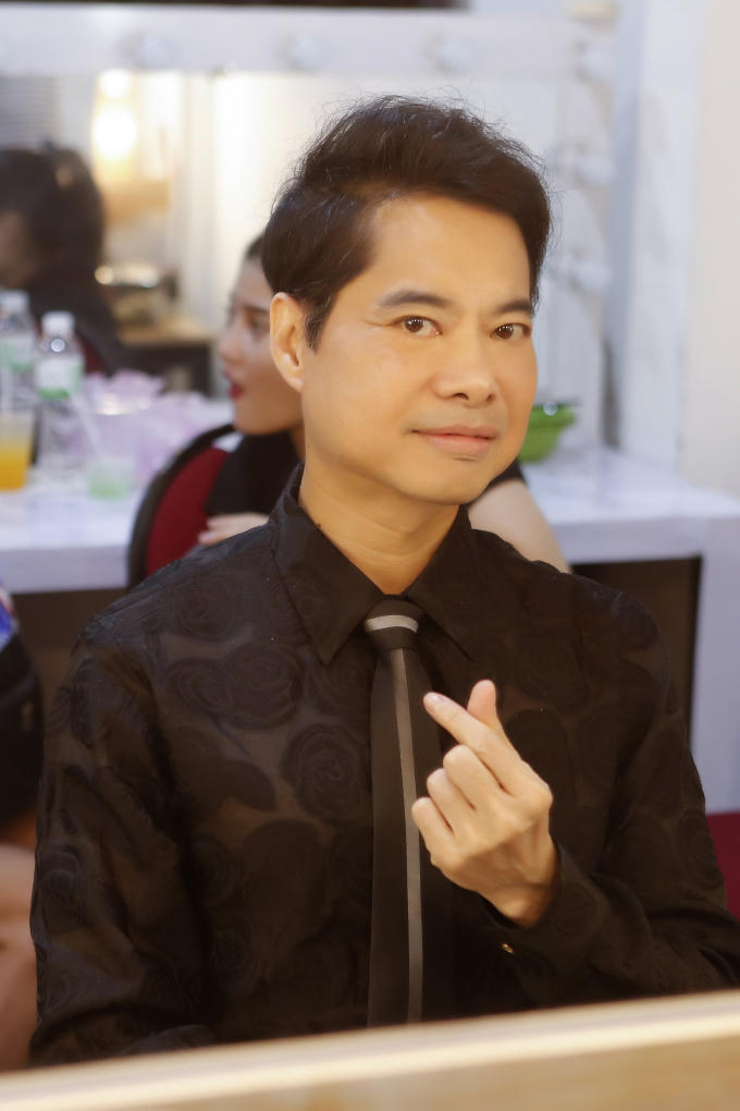 Danh ca Ngọc Sơn.