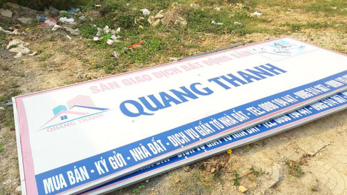 Thời gian qua, việc các ki ốt mọc lên gây mất mỹ quan đô thị và nguy cơ mất an ninh trật tự xã hội trong việc giao dịch BĐS.