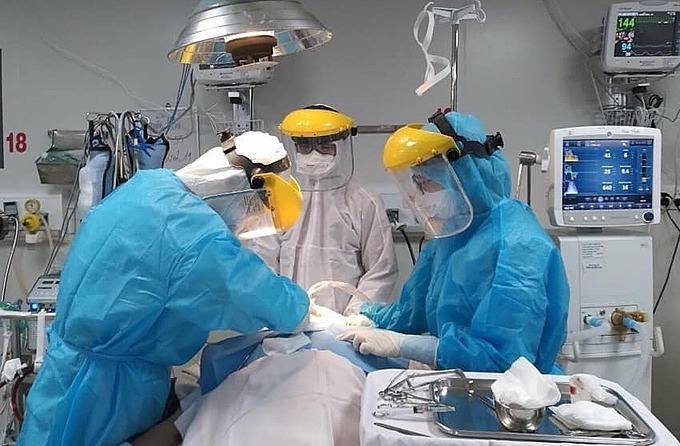 oxy-y-te-dieu-tri-covid-16299032109022114355441.