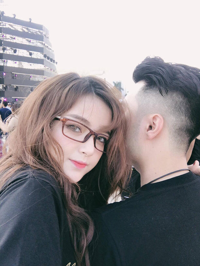 Nhiều chàng trai tiếc hùi hụi khi cô gái ấy đã có người yêu.