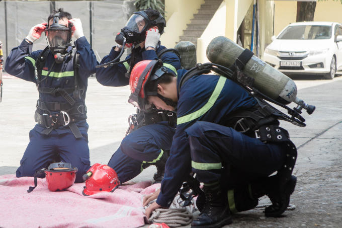 Khóa tập huấn giúp các chiến sĩ nắm vững chiến thuật, kỹ thuật tìm kiếm và cứu nạn cứu hộ trong nhằm đáp ứng yêu cầu nhiệm vụ trong công tác cứu nạn cứu hộ hiện nay.