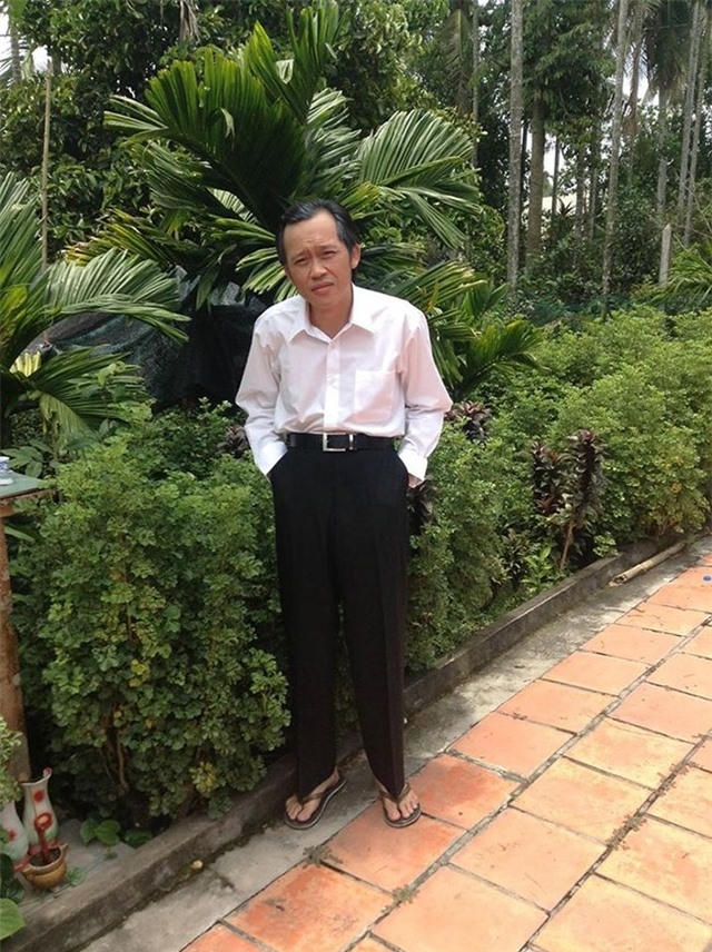 Cụ Hoài Linh chuẩn bị đi hội làng. Ảnh: internet.