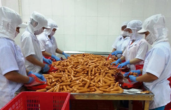 Thủ tướng yêu cầu xử nghiêm sai phạm trong kiểm tra xúc xích Vietfoods. Ảnh: minh họa