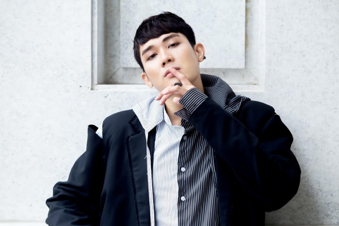 Hạt mưa vẫn rơi là ca khúc do Đào Tín sáng tác.