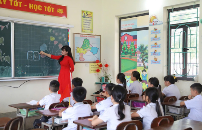 Từ 1/1/2026, Luật Nhà giáo chính thức có hiệu lực. Luật quy định hàng loạt chính sách chưa từng có về lương, phụ cấp,...tạo động lực cho đội ngũ nhà giáo.