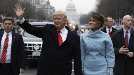 Chiếc xe đã phục vụ Vợ chồng Tổng thống Mỹ.