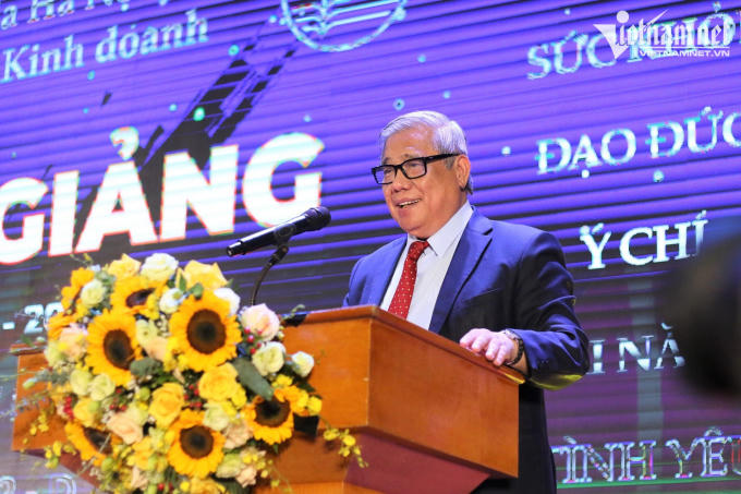 GS.TSKH Vũ Minh Giang, Chủ tịch Hội đồng Khoa học và Đào tạo ĐH Quốc gia Hà Nội. Ảnh: Thanh Hùng