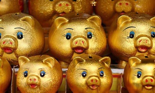 Lợn đất được bày bán trong một cửa hàng ở Seoul (Hàn Quốc). Ảnh: Be Bouchard.