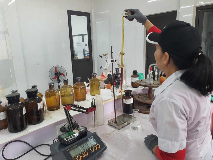 Kiểm tra, phân tích chất lượng đầu ra sản phẩm.