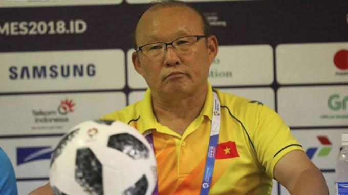 HLV Park Hang-seo ngậm ngùi với thất bại.