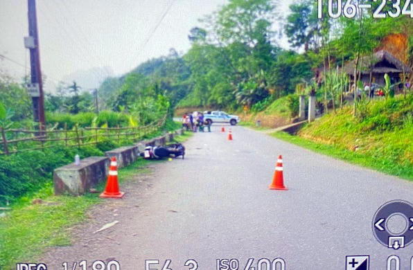 Hà Giang: Xe máy mất lái đâm vào hộ lan ven đường, nam thanh niên tử vong