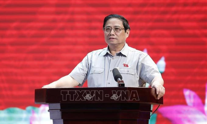 Thủ tướng Phạm Minh Chính phát biểu tại buổi tiếp xúc cử tri thành phố Cần Thơ. Ảnh: Dương Giang/TTXVN