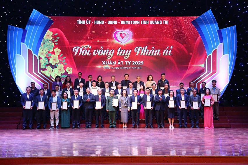 Chương trình “Nối vòng tay nhân ái”- Xuân Ất Tỵ 2025 tỉnh Quảng Trị nhận được sự ủng hộ của đông đảo các tổ chức và cá nhân