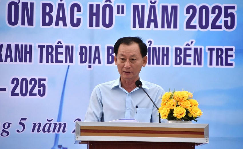 Phó chủ tịch UBND tỉnh Bến Tre cho biết, “Tết trồng cây” không chỉ trở thành nét đẹp văn hóa mà còn góp phần quan trọng vào việc bảo vệ môi trường.