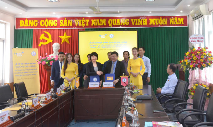 Anh 2
