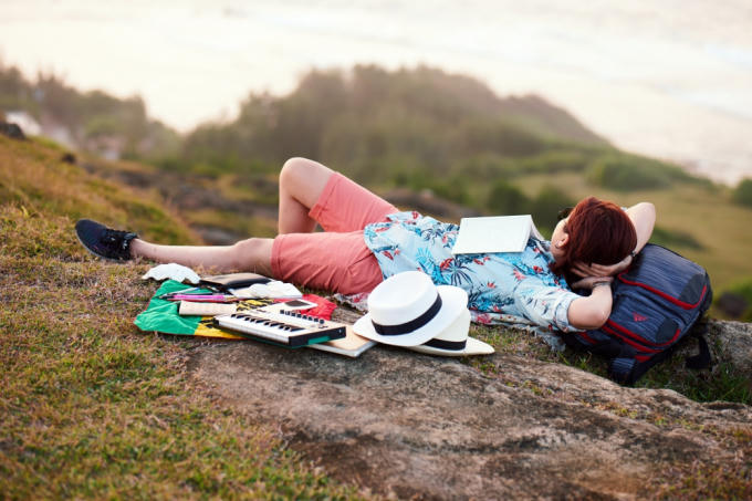 M&atilde;n nh&atilde;n với khung cảnh Việt Nam đẹp tuyệt vời trong MV mới của Vicky Nhung