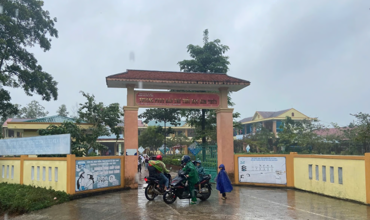 Trường Phổ thông dân tộc bán trú Tiểu học Kim Thủy.
