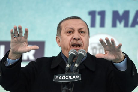 Tổng thống Erdogan tuyên bố sẽ trả đũa Hà Lan. (Ảnh: AFP)
