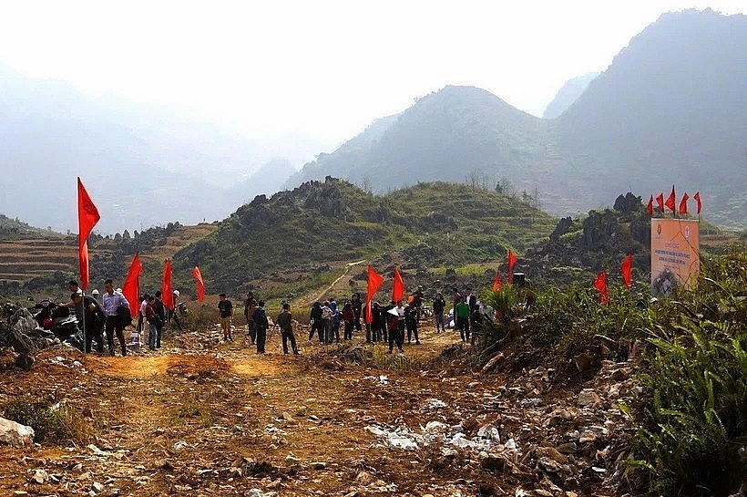 Trường Phổ thông Dân tộc bán trú Marie Curie Mèo Vạc do nhà giáo Nguyễn Xuân Khang trao tặng, trị giá 100 tỷ đồng được xây dựng tại tại thôn Há Súa, xã Tả Lủng, huyện Mèo Vạc. (Ảnh: Minh Tâm).