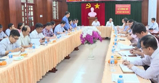 Chủ tịch H ĐND tỉnh ông Thái Bảo phát biểu tại buổi làm việc ngày 17/2