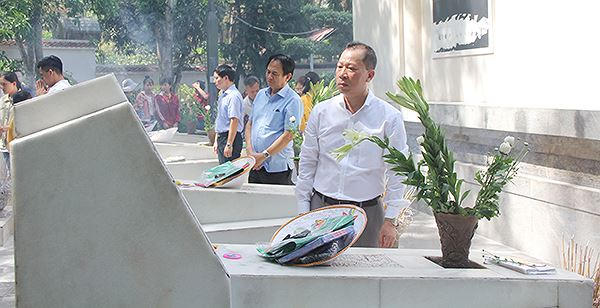 Anh70.