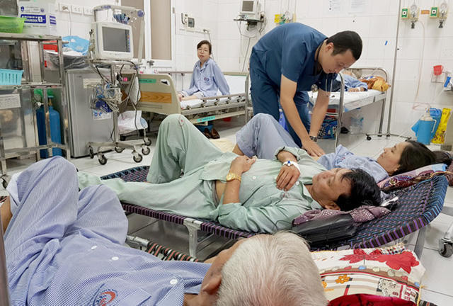 Chủ tịch H&agrave; Nội y&ecirc;u cầu trả lời việc