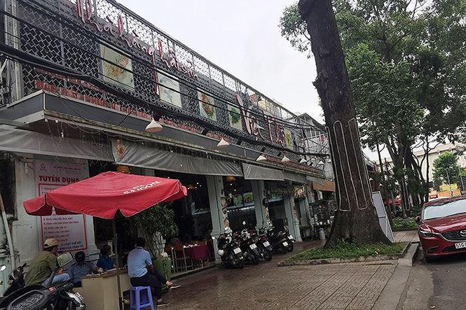 Ngoài căn nhà số 45 Lê Qúy Đôn này thì tại TP. HCM bà Phan Thu Hương đã mua 5 căn hộ tại TP HCM với giá hơn 28,4 tỷ đồng nhưng nhờ bạn của Nam là Phí Quang Hưng đứng tên giấy tờ.