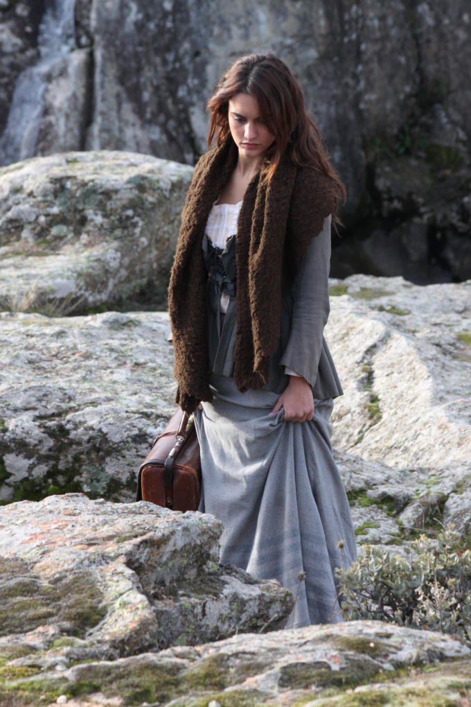 Bí mật cây cầu cũ: Hé lộ bí mật ít biết về cuộc sống ở đầu thế kỷ 20 tại châu Âu