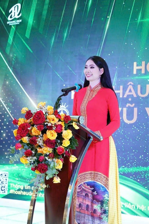 Th.S, Hoa hậu Lê Thị Thơ - Chủ tịch cuộc thi Hoa hậu Doanh nhân Hoàn vũ Việt Nam 2025.