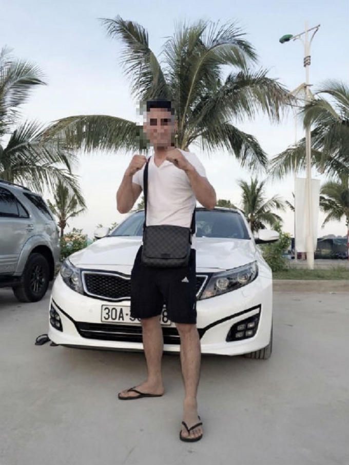 Nạn nhân từng tham gia tập luyện Wushu và là một tán thủ của môn võ này.