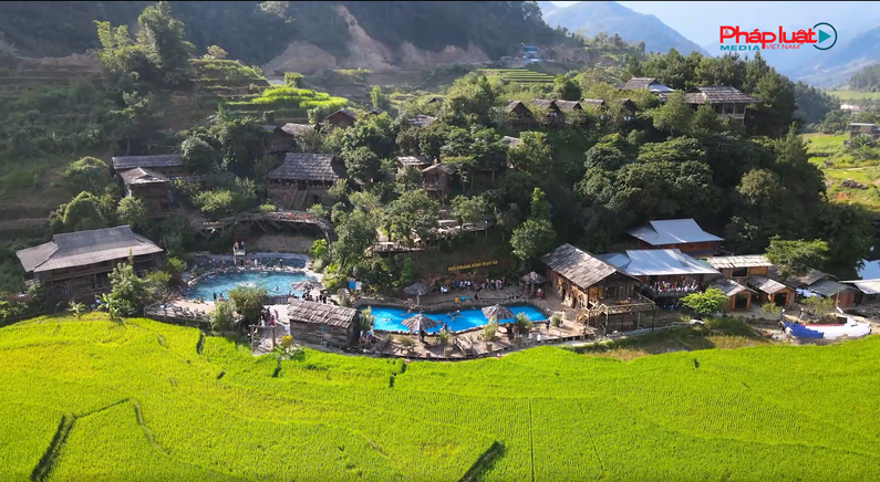 Hợp tác xã du lịch Cường Hải (địa chỉ tại tổ 3, thị trấn Trạm Tấu, huyện Trạm Tấu, tỉnh Yên Bái) là nơi diễn ra nhiều hoạt động của Giải leo núi Bước chân trên mây lần II.