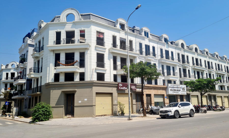 Nhà đất ven đô tăng điên cuồng, nhiều người về thuê căn hộ trung tâm ở - 1