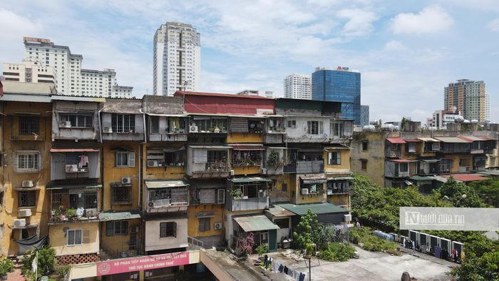 HoREA đề xuất tối thiểu 80% hộ đồng ý mới phá dỡ chung cư cũ để xây mới.