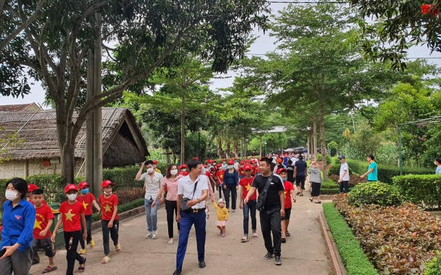 Nghệ An: Cấm tổ chức dạy thêm, học thêm dưới mọi hình thức trong dịp hè