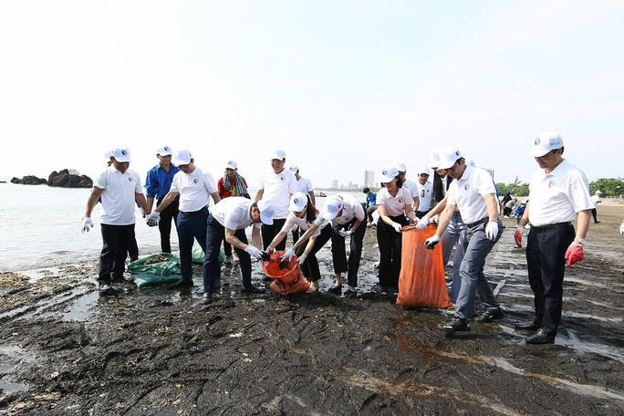 smallbt-nhat-rac-16858546800871722227742.